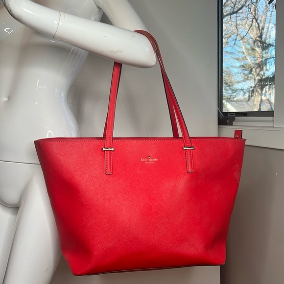 Kate Spade Large Red Cedar Street Zip Top Shoulder Tote Bag - Picture 1 of 16